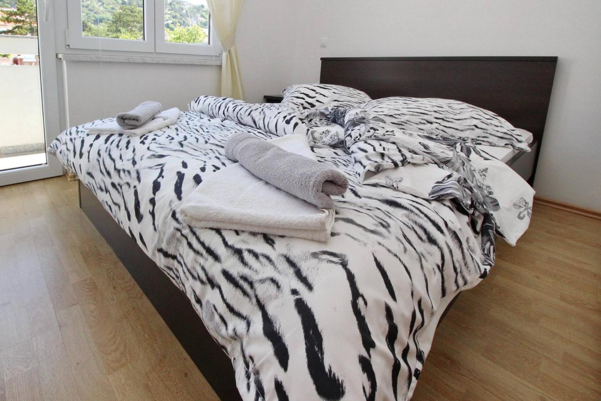 Apartments Aquarium Dorcic باشْكا المظهر الخارجي الصورة