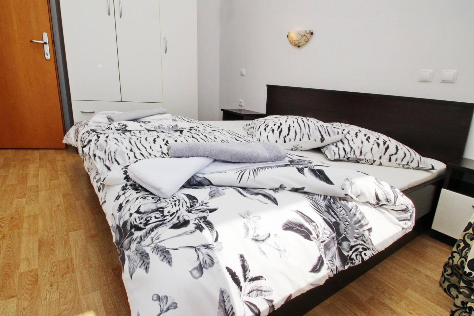 Apartments Aquarium Dorcic باشْكا المظهر الخارجي الصورة